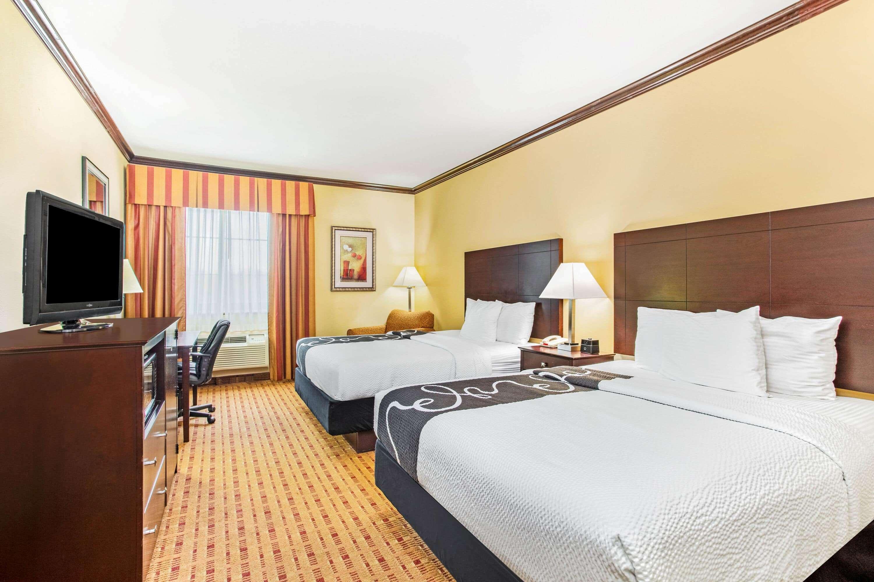 La Quinta By Wyndham Ennis Hotel Eksteriør billede