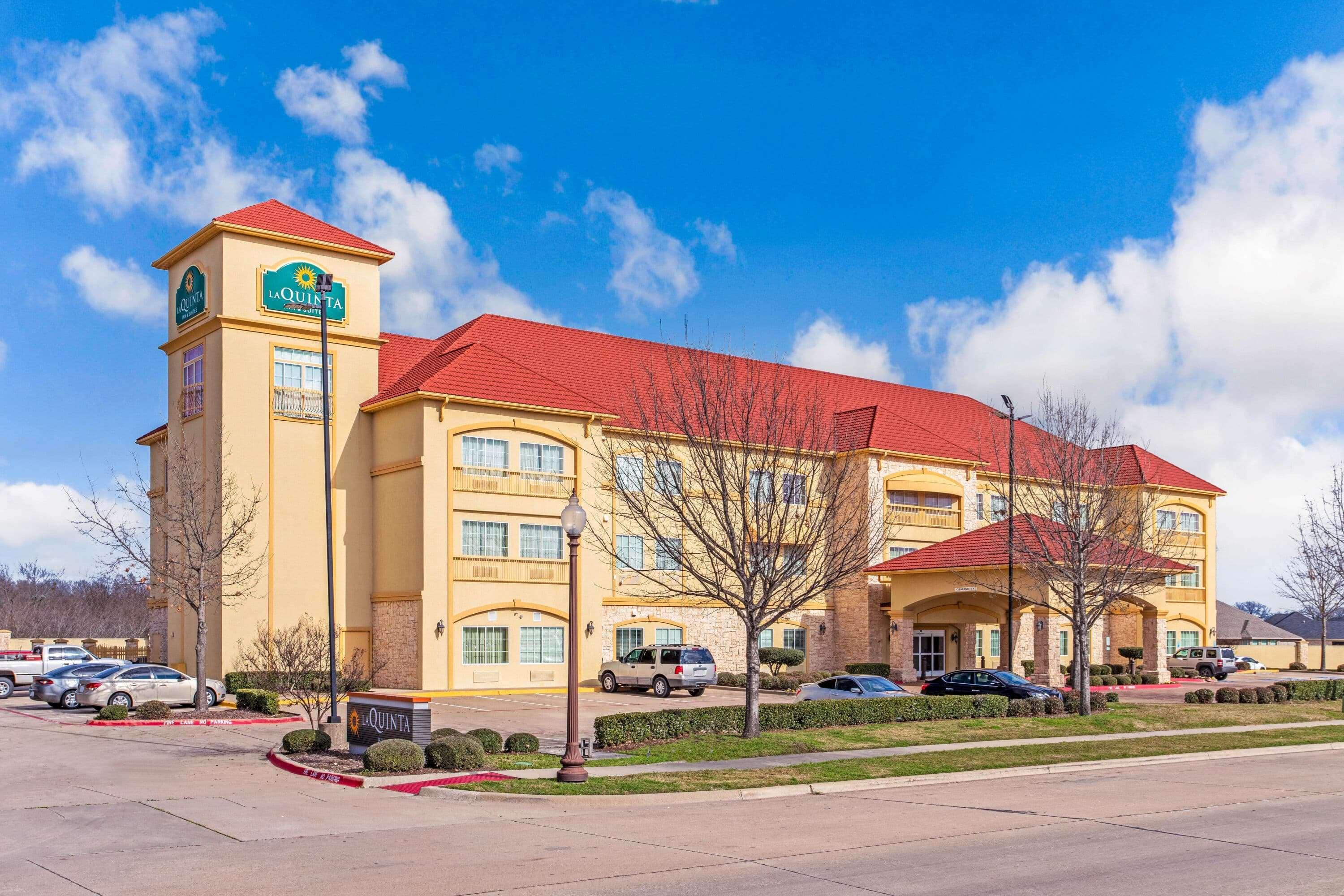 La Quinta By Wyndham Ennis Hotel Eksteriør billede